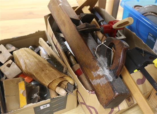 A quantity of woodworking and other tools, including a jack plane and a box plane, etc.